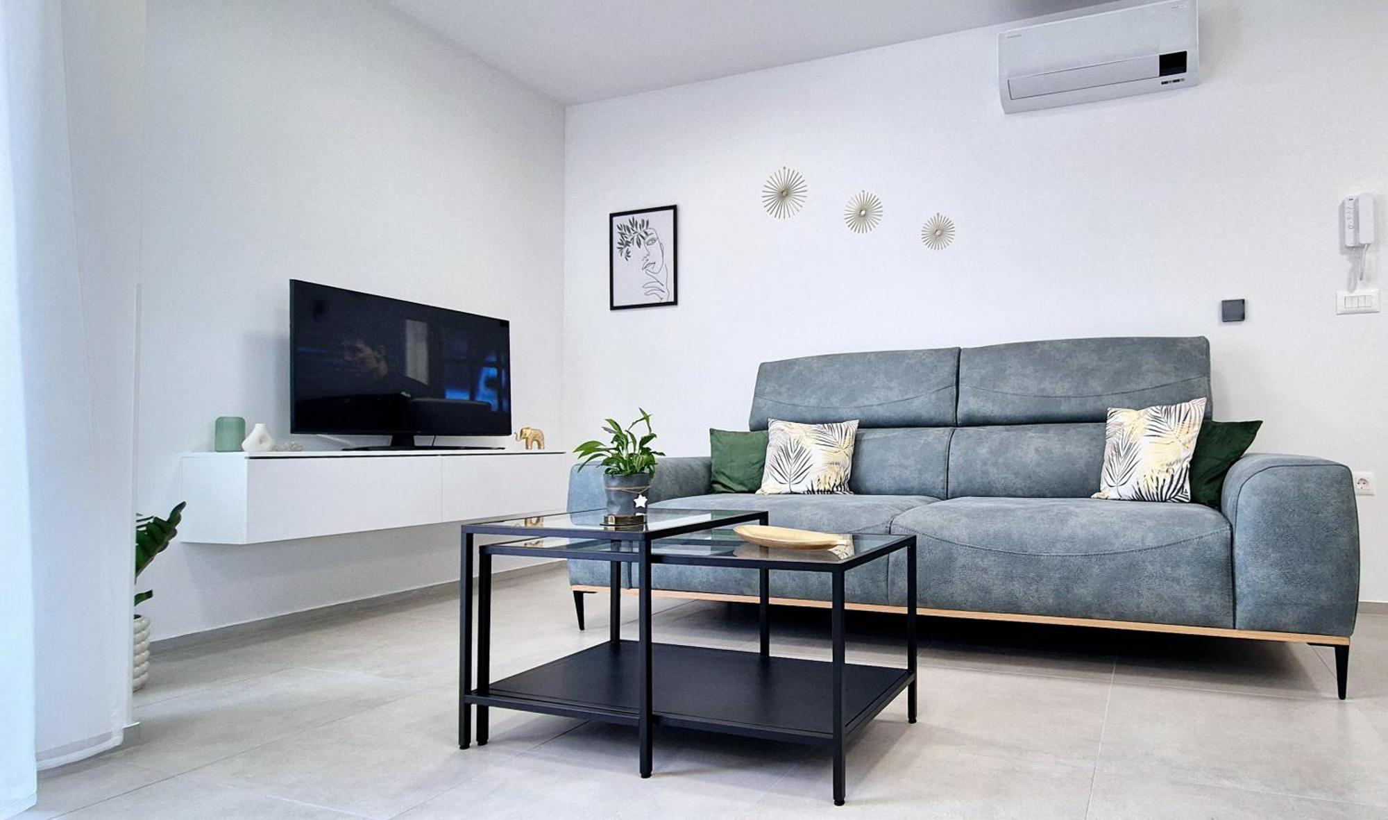 Apartments Laura & Nino 普拉 外观 照片