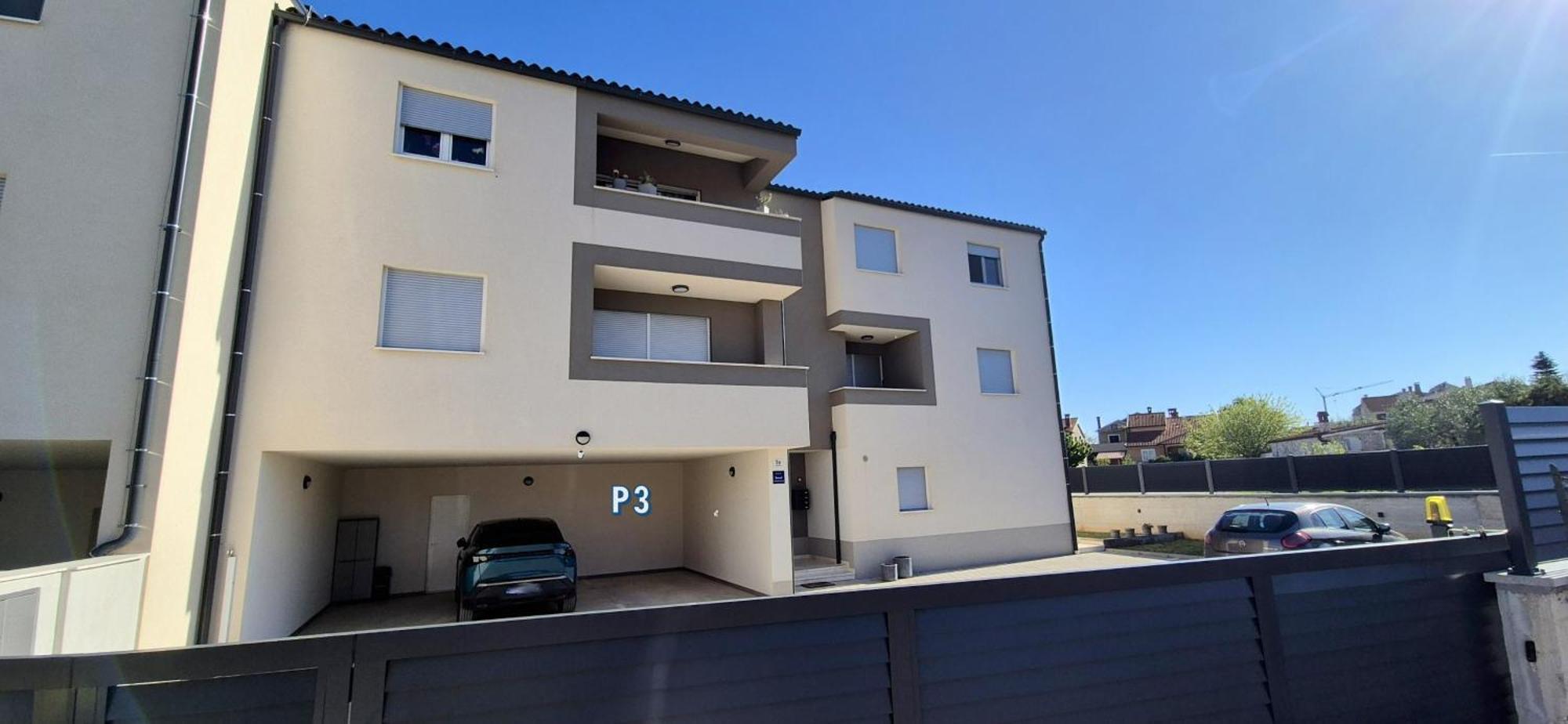 Apartments Laura & Nino 普拉 外观 照片